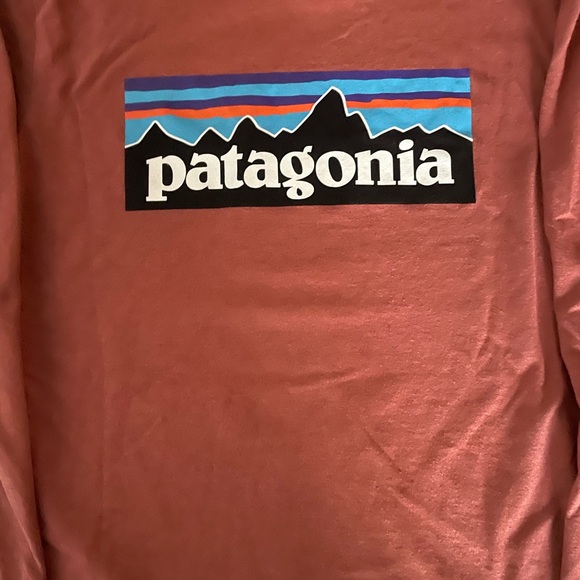 Women’s Patagonia Long Sleeve Tee - Picture 1 of 3